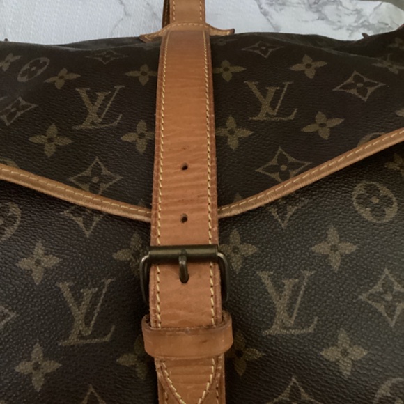 Louis Vuitton Saumur 35 - Picture 8 of 14